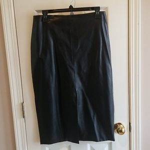 TOPSHOP FAUX LEATHER SKIRT
